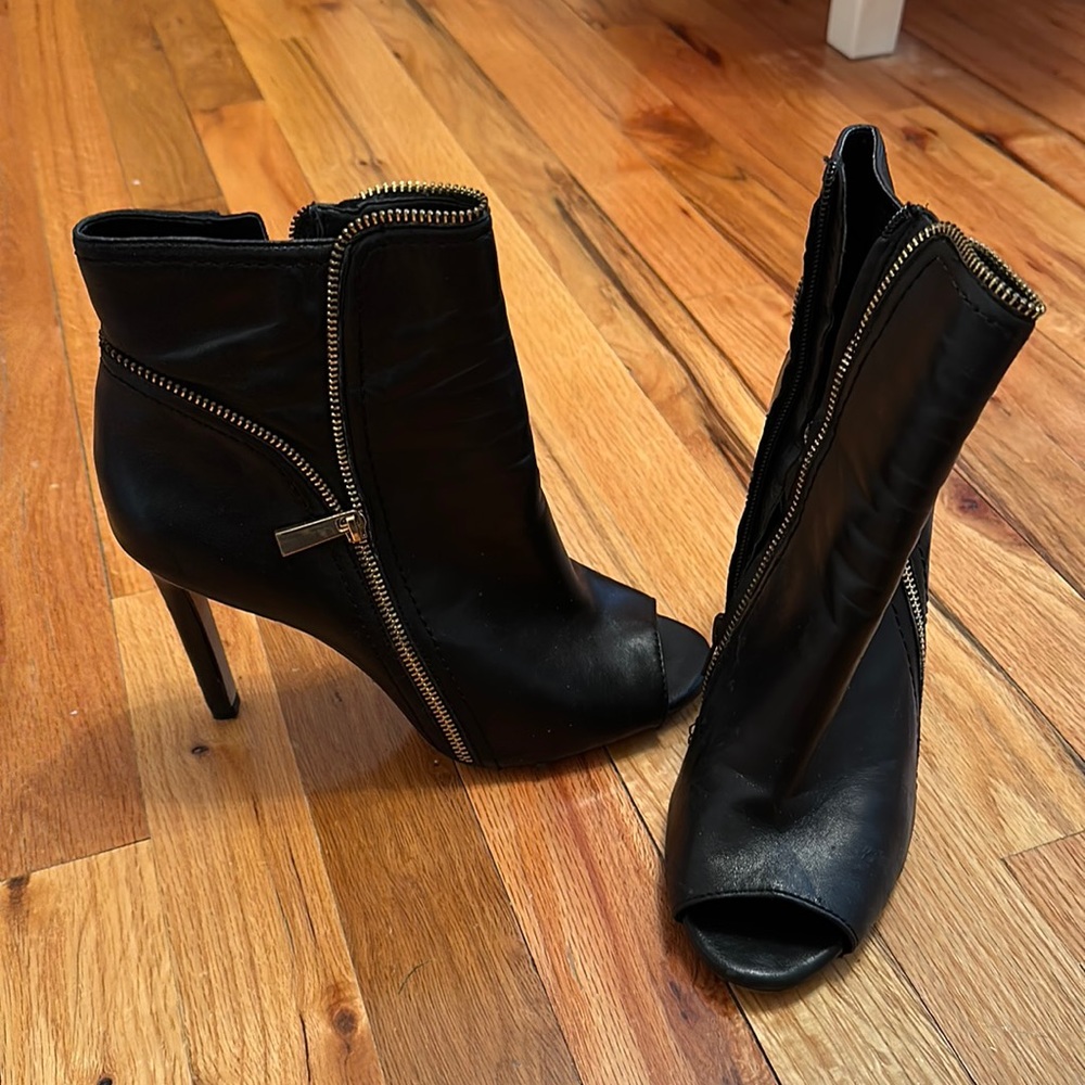 Vince camuto black bootie open toe heel